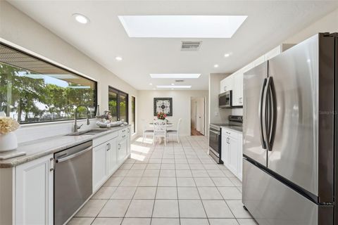 Tiny photo for 33942 Linda Lane, Leesburg, FL 34788 (MLS # G5110035)