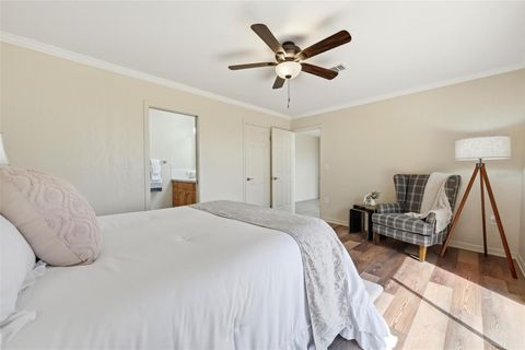 Tiny photo for 33942 Linda Lane, Leesburg, FL 34788 (MLS # G5110035)