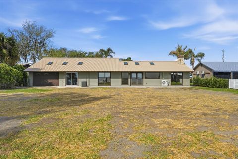 Tiny photo for 33942 Linda Lane, Leesburg, FL 34788 (MLS # G5110035)