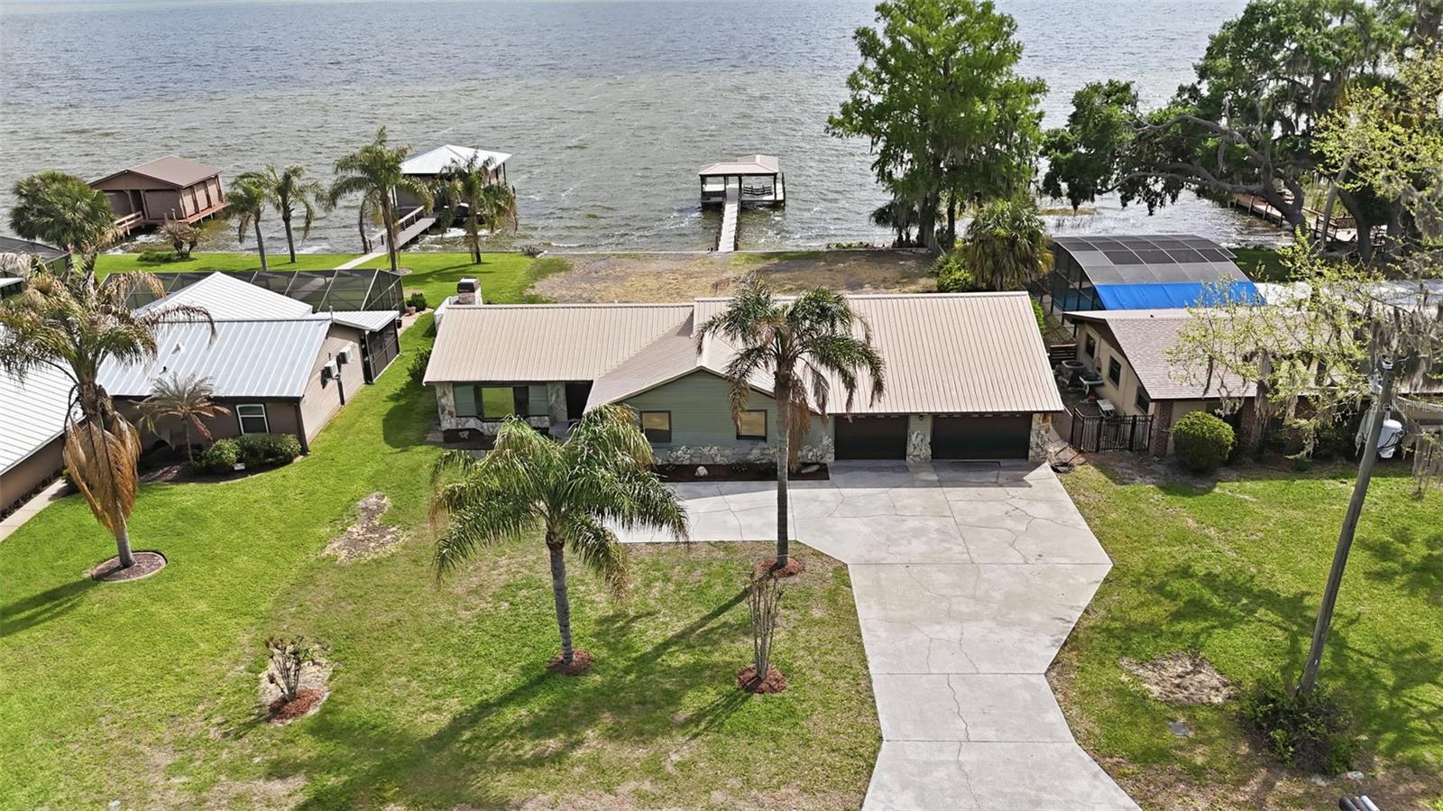 WESTERN SHORES - Residential