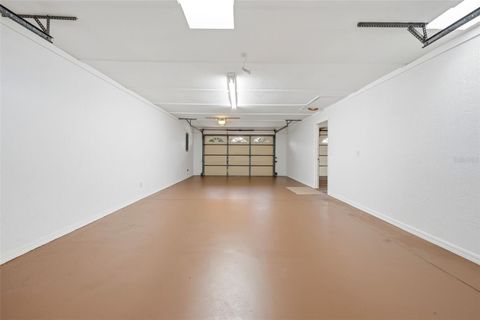 Tiny photo for 33942 Linda Lane, Leesburg, FL 34788 (MLS # G5110035)