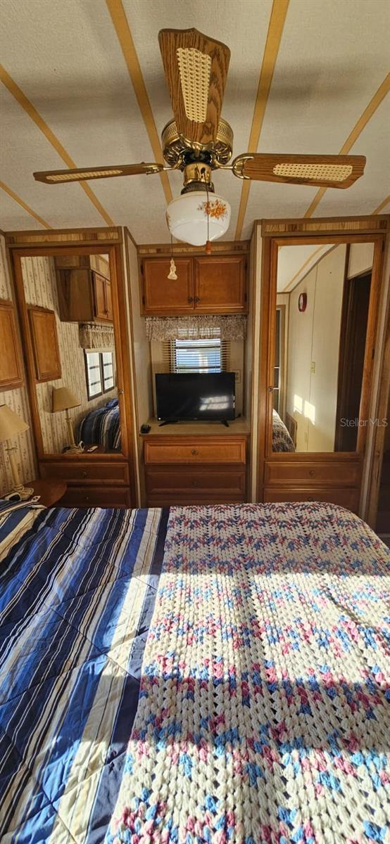 TAMPA-TARPON SPRINGS LAND CO - Residential