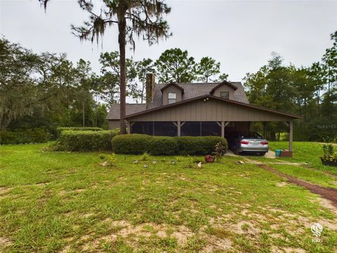 A home in HAWTHORNE