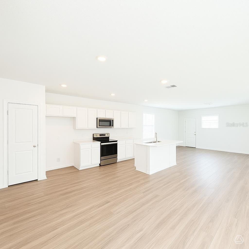 13013 RED DEER PLACE
