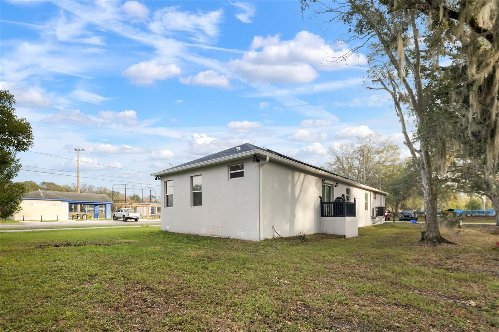 MADISON PARK - Residential Lease