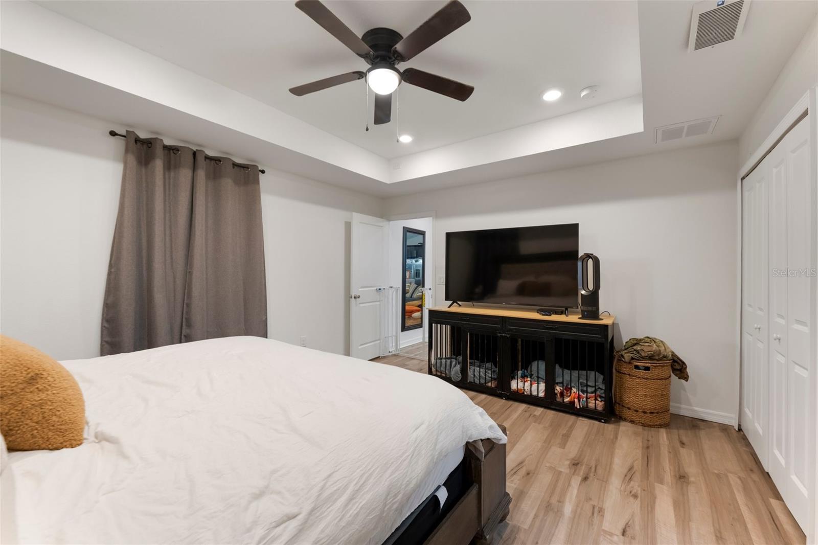 MADISON PARK - Residential Lease