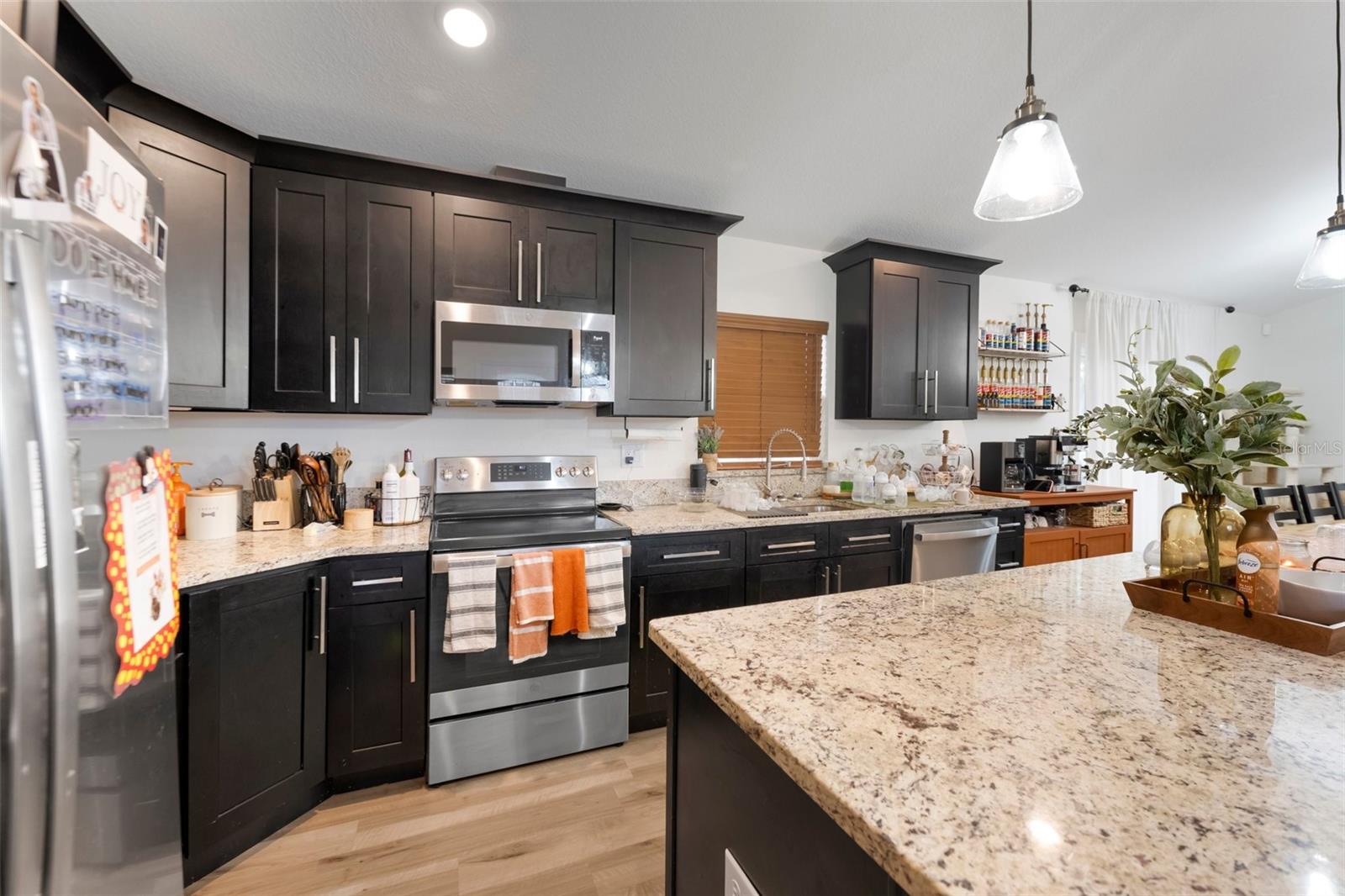 MADISON PARK - Residential Lease