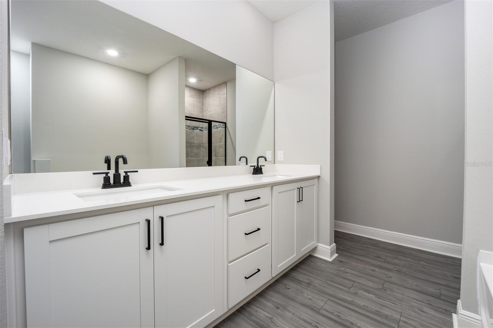 GUM LAKE PRESERVE - Residential