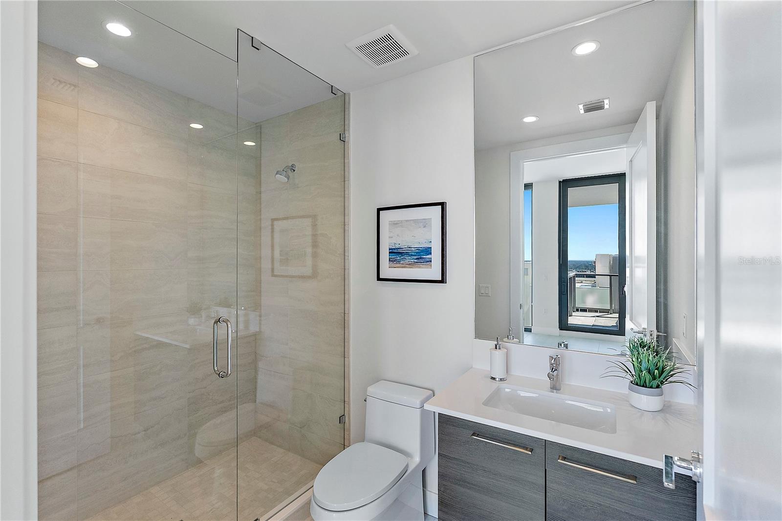 SALTAIRE CONDO - Residential