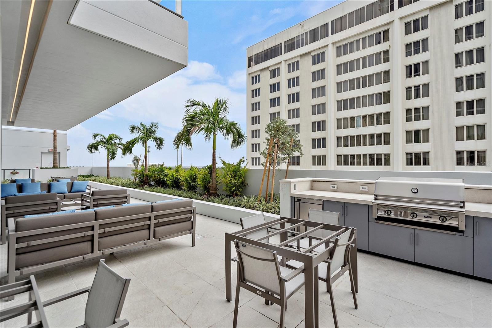 SALTAIRE CONDO - Residential