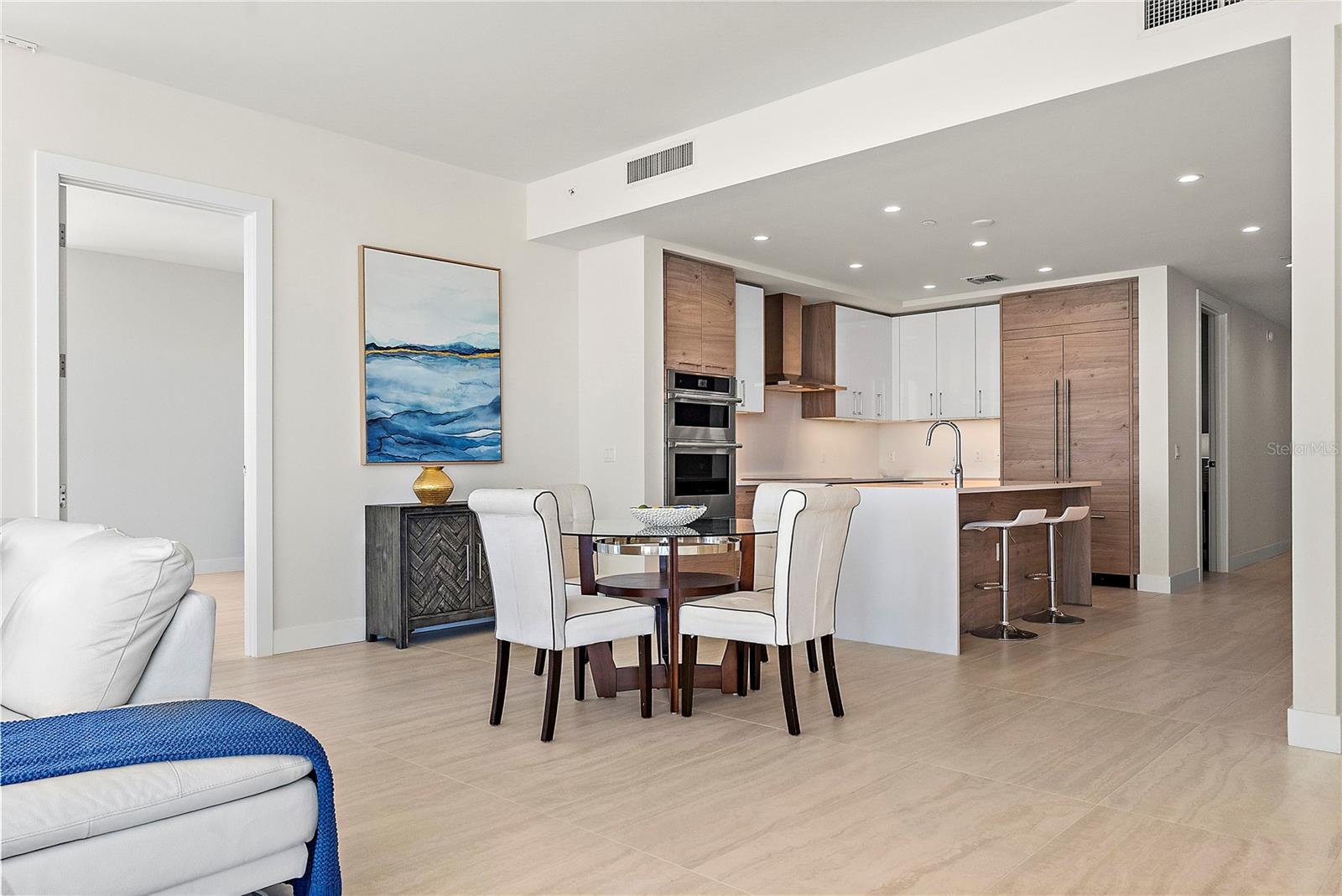 SALTAIRE CONDO - Residential