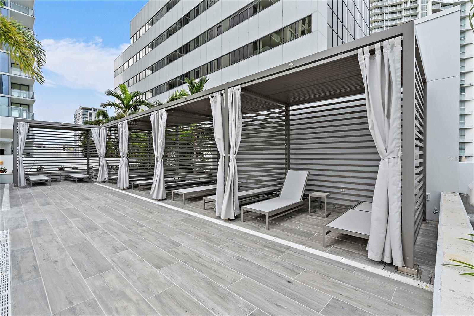 SALTAIRE CONDO - Residential