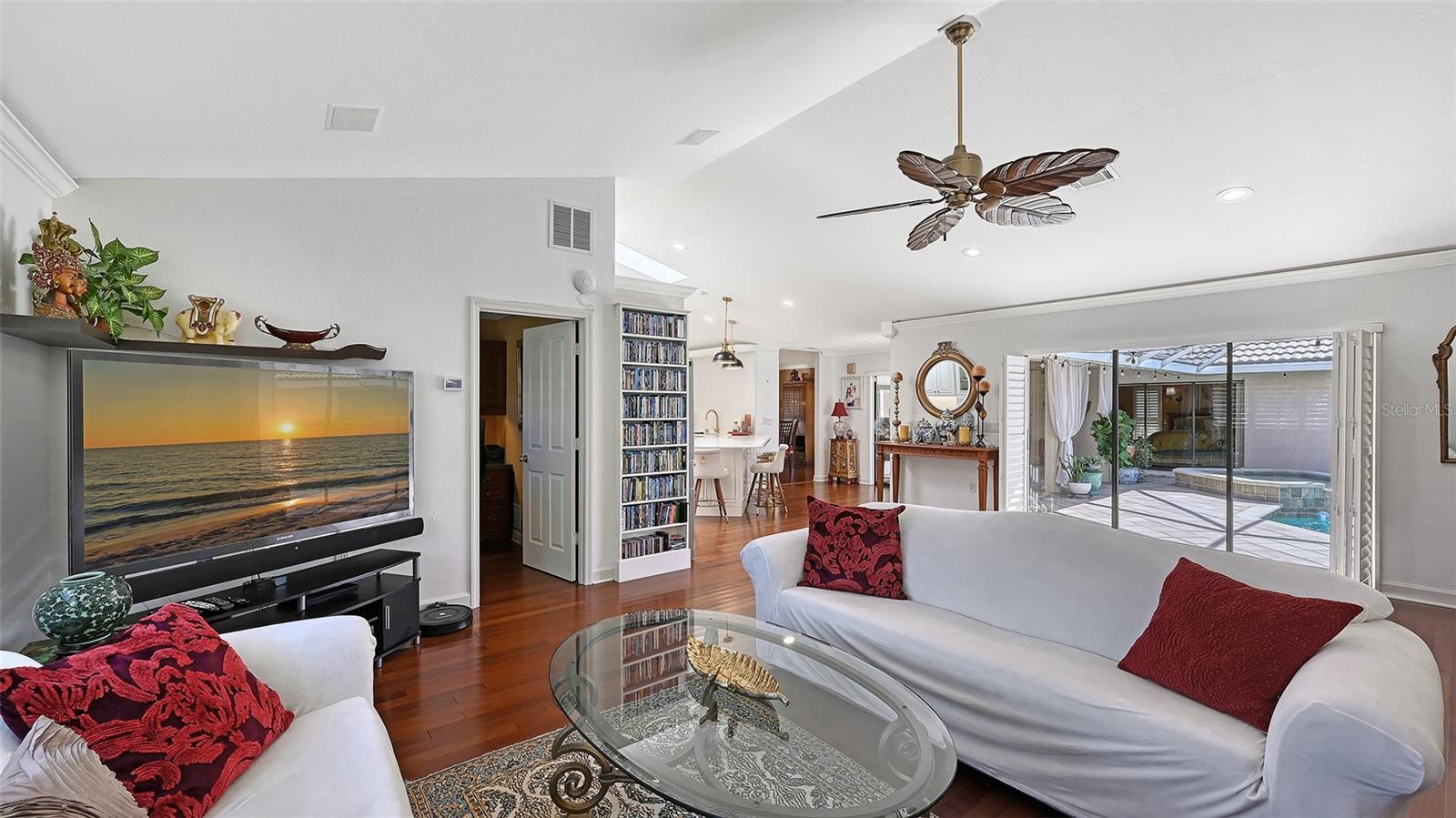 SORRENTO WOODS - Residential