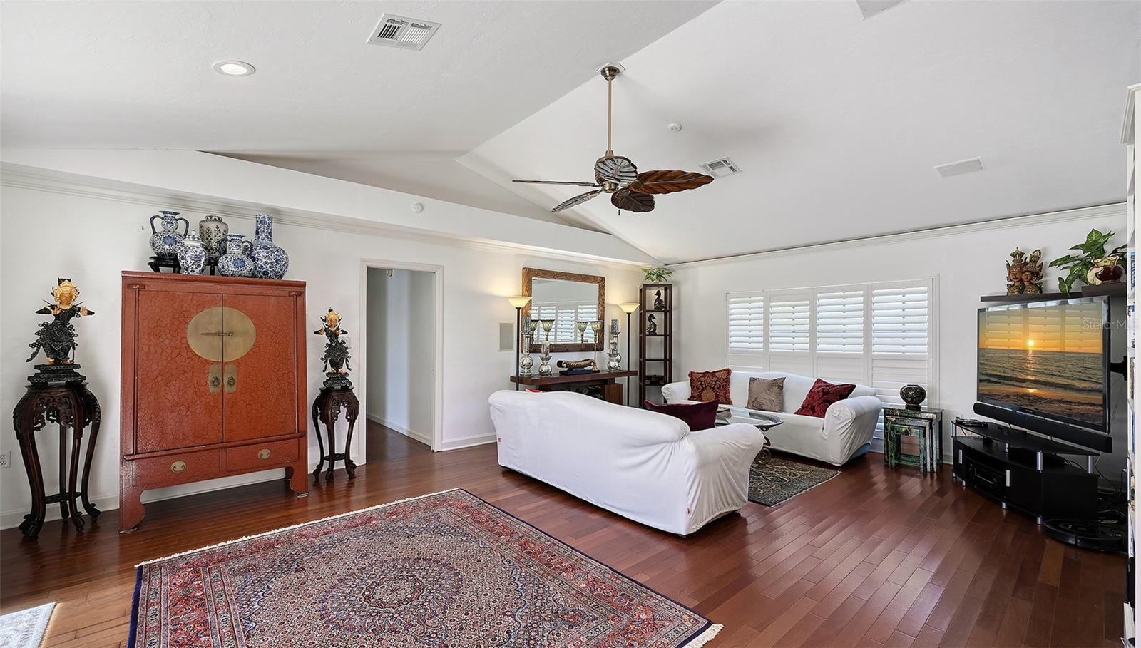 SORRENTO WOODS - Residential