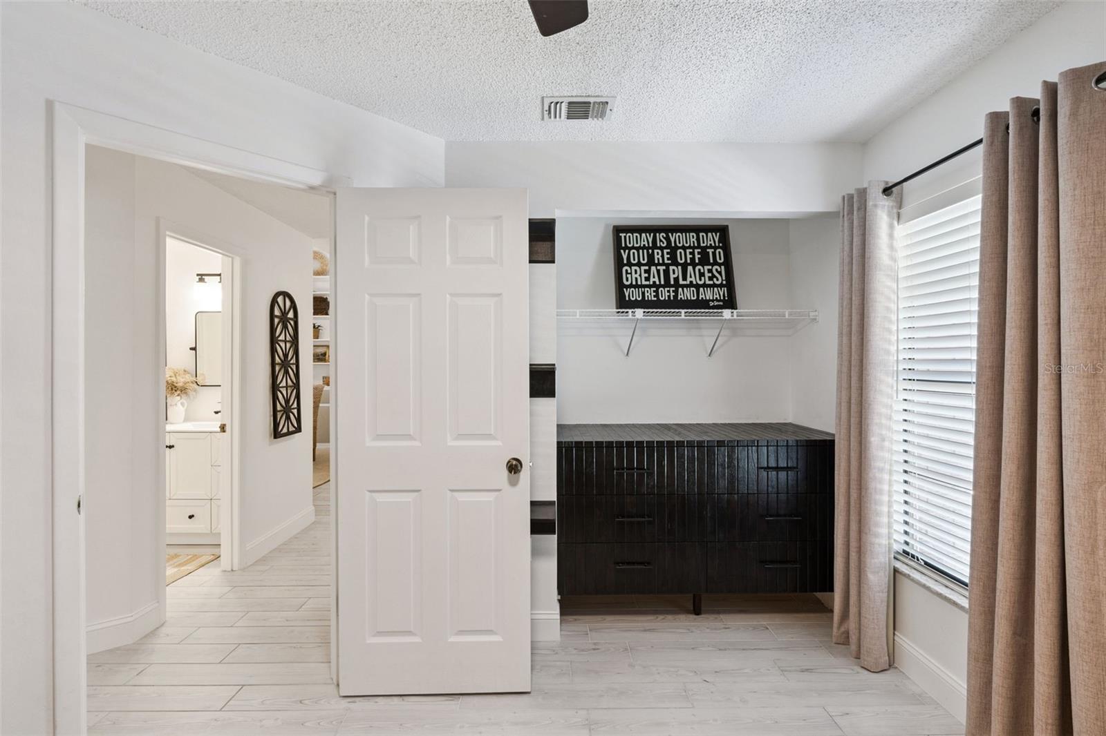 2912 PRINCE OAK COURT