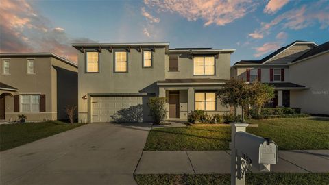 A home in AUBURNDALE