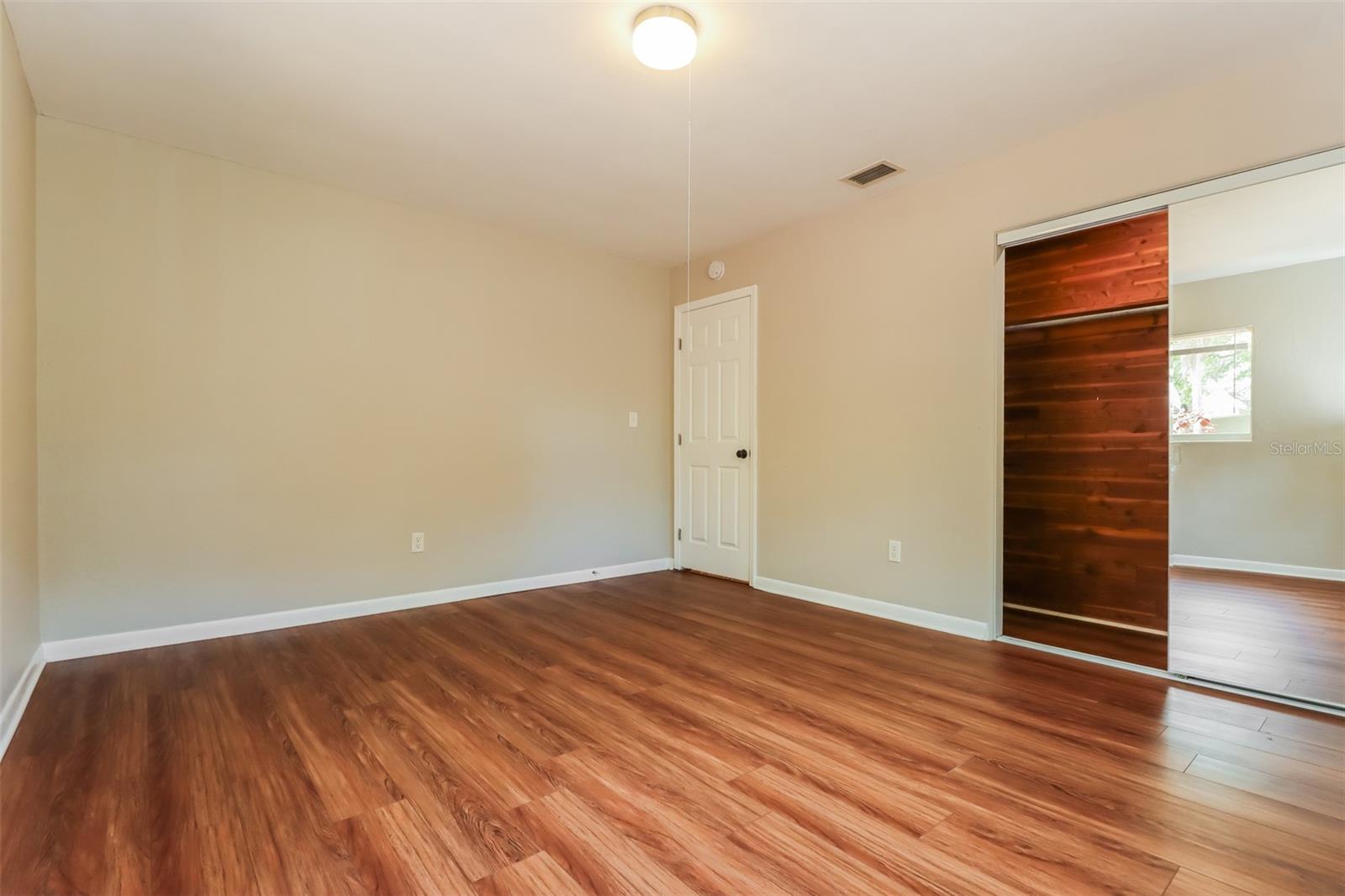 TRANQUIL OAKS - Residential