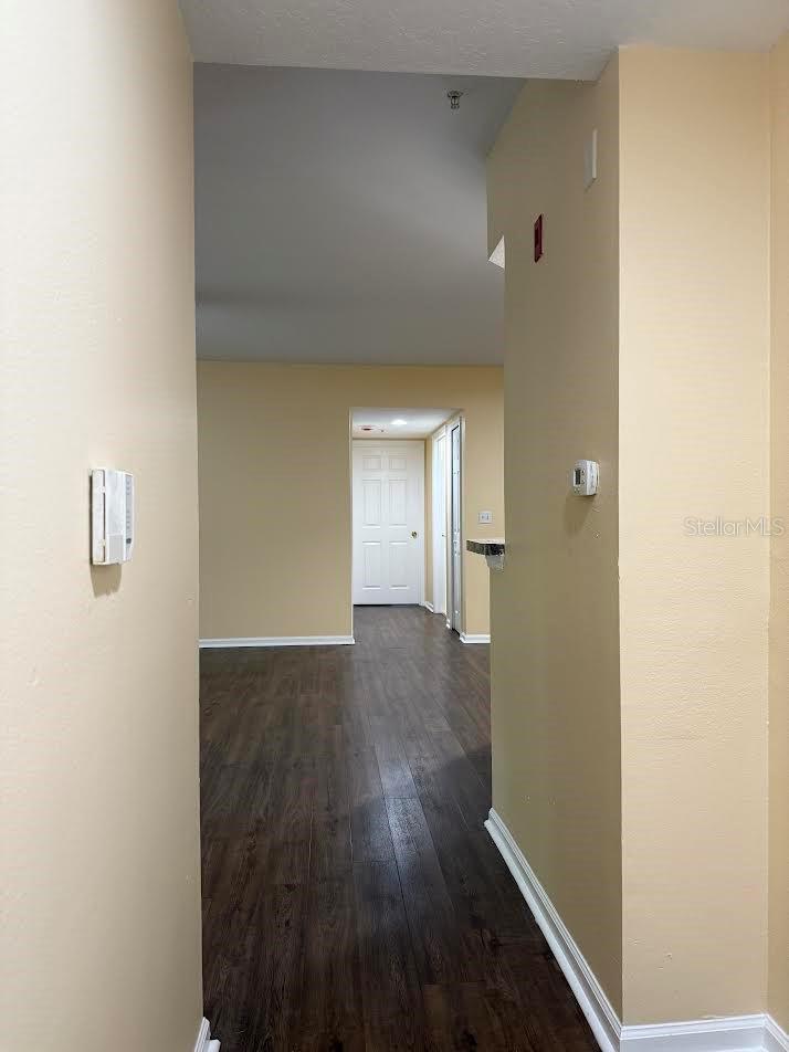 CREST/WATERFORD LAKES - Residential