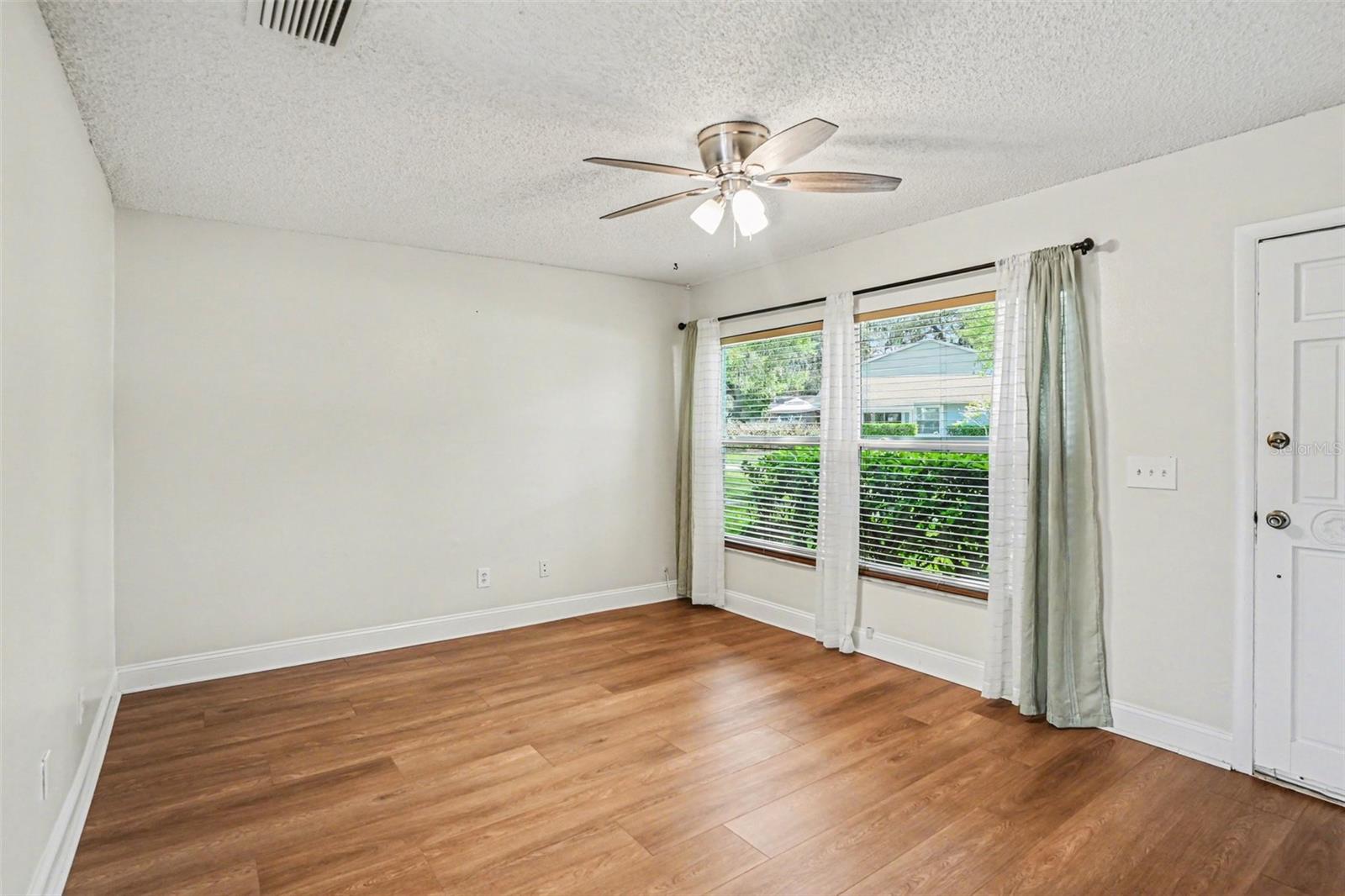 LAKE FOREST UNIT 5 A - Residential