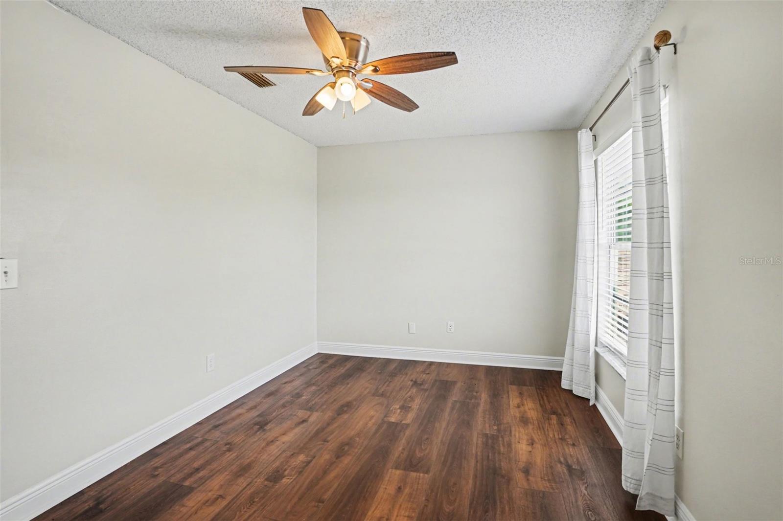 LAKE FOREST UNIT 5 A - Residential