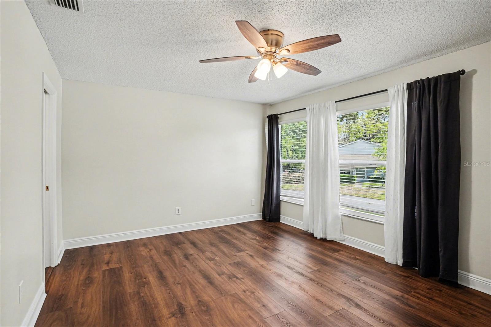 LAKE FOREST UNIT 5 A - Residential