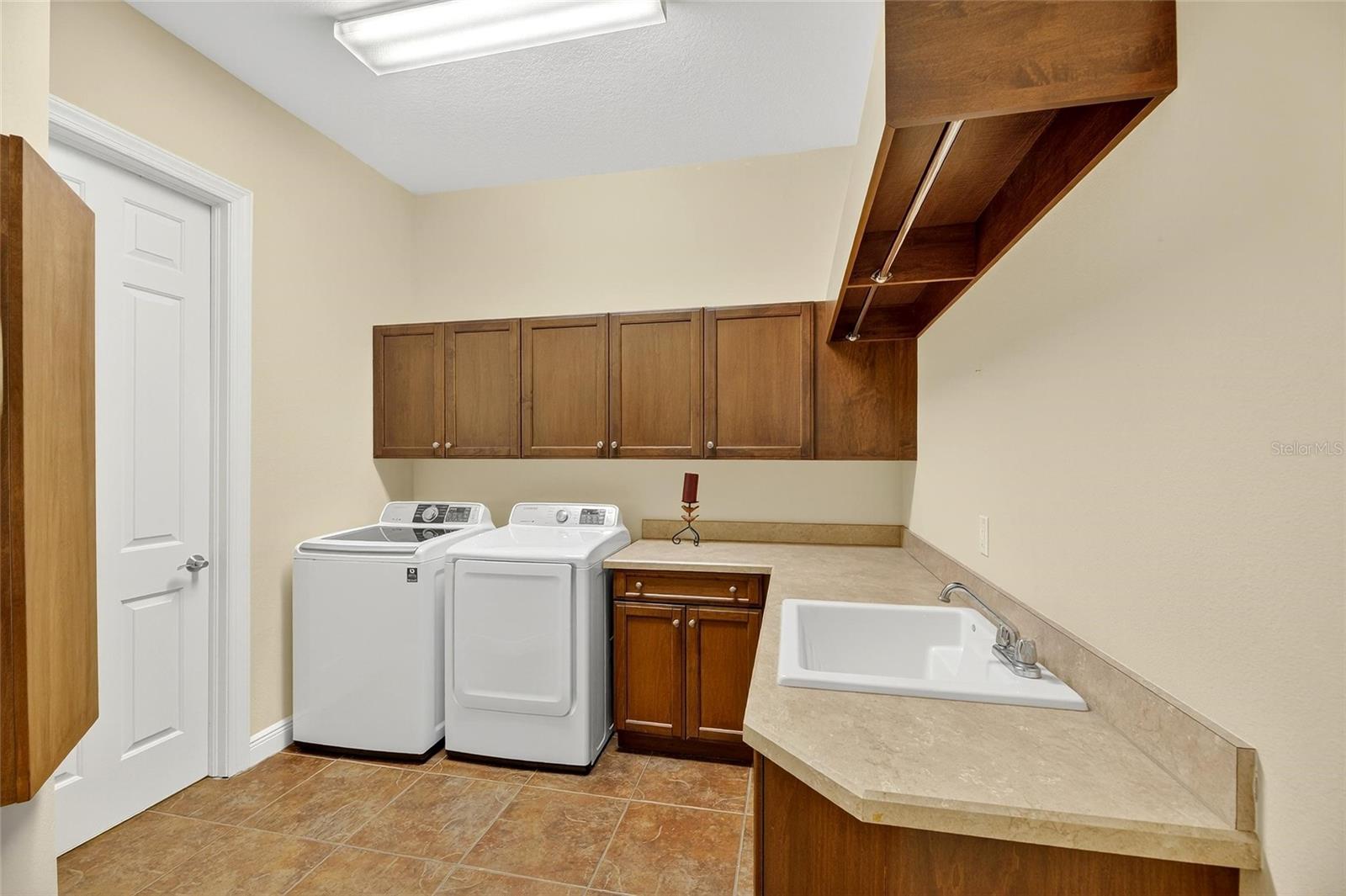 MIRABAY PH 1B-1/2A-1/3B-1 - Residential