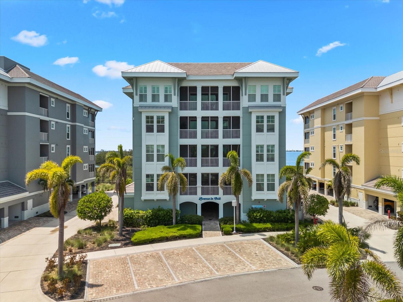 388 ARUBA CIRCLE 103