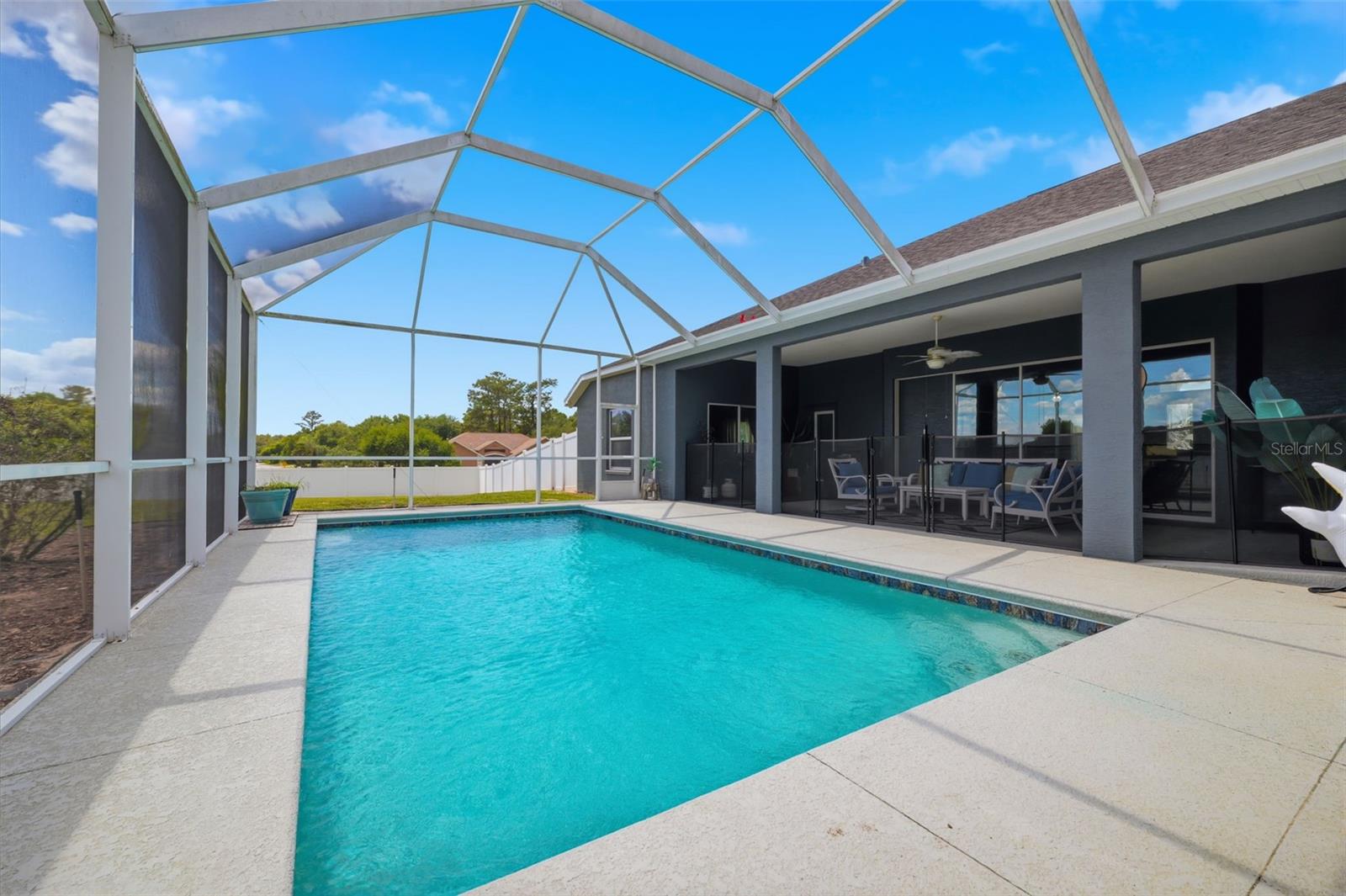 SILVER MDWS NORTH - Residential