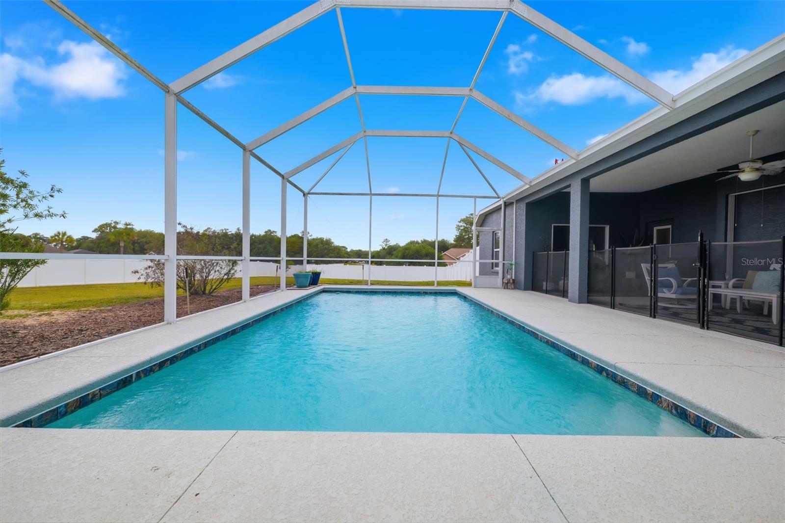 SILVER MDWS NORTH - Residential