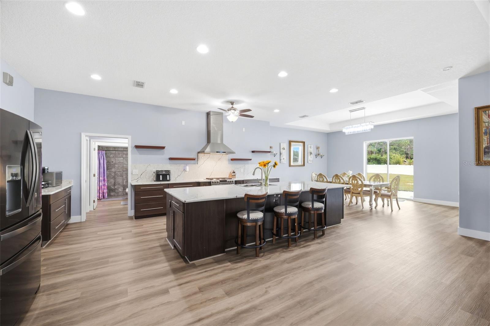 SILVER MDWS NORTH - Residential