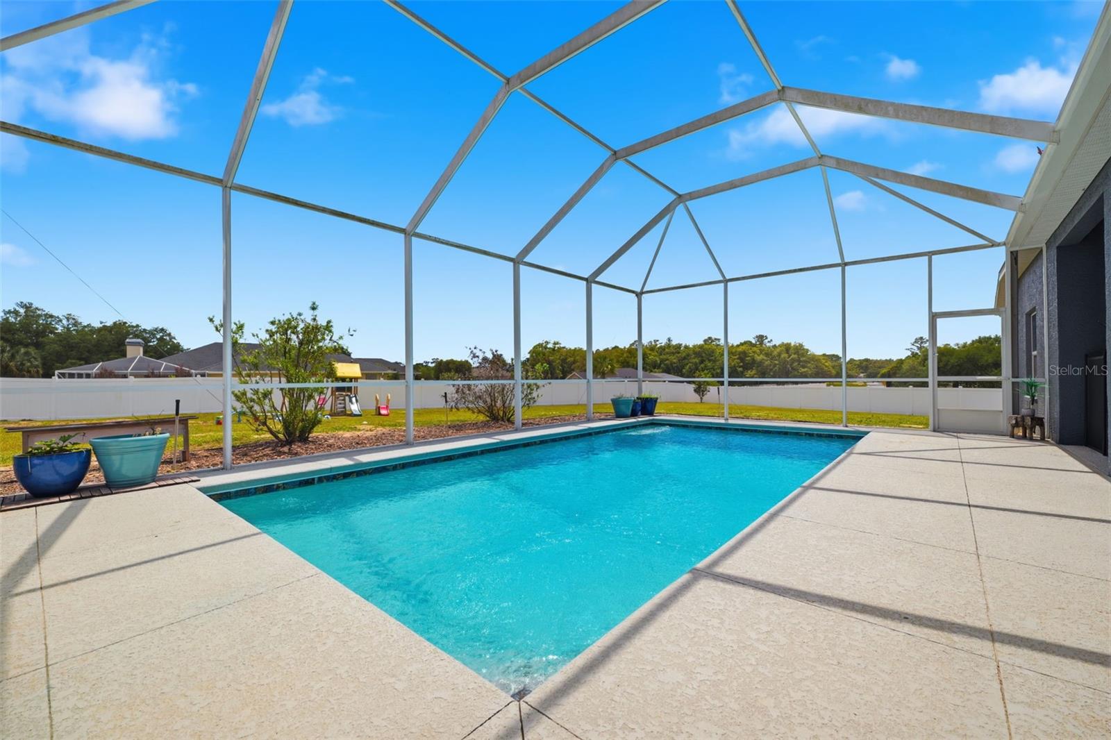 SILVER MDWS NORTH - Residential