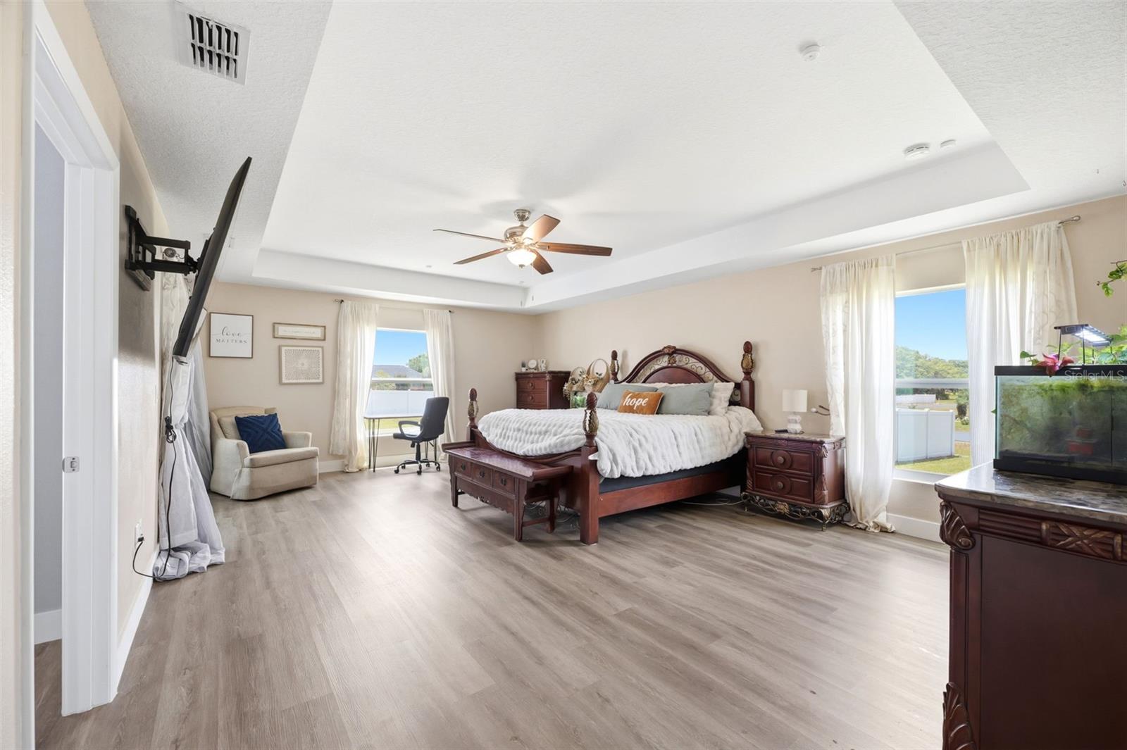 SILVER MDWS NORTH - Residential