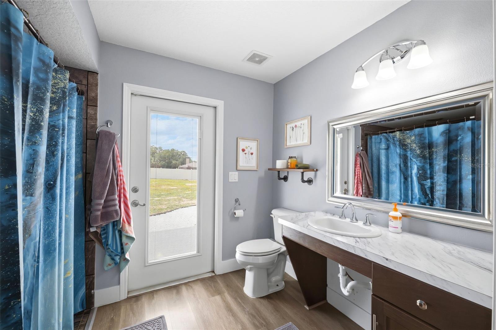 SILVER MDWS NORTH - Residential