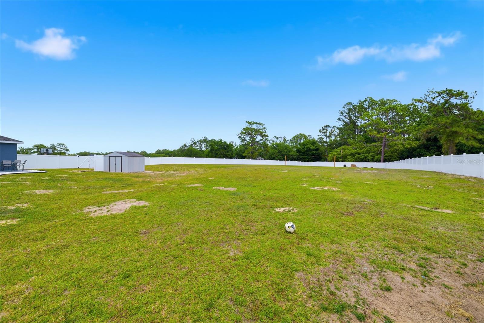 SILVER MDWS NORTH - Residential