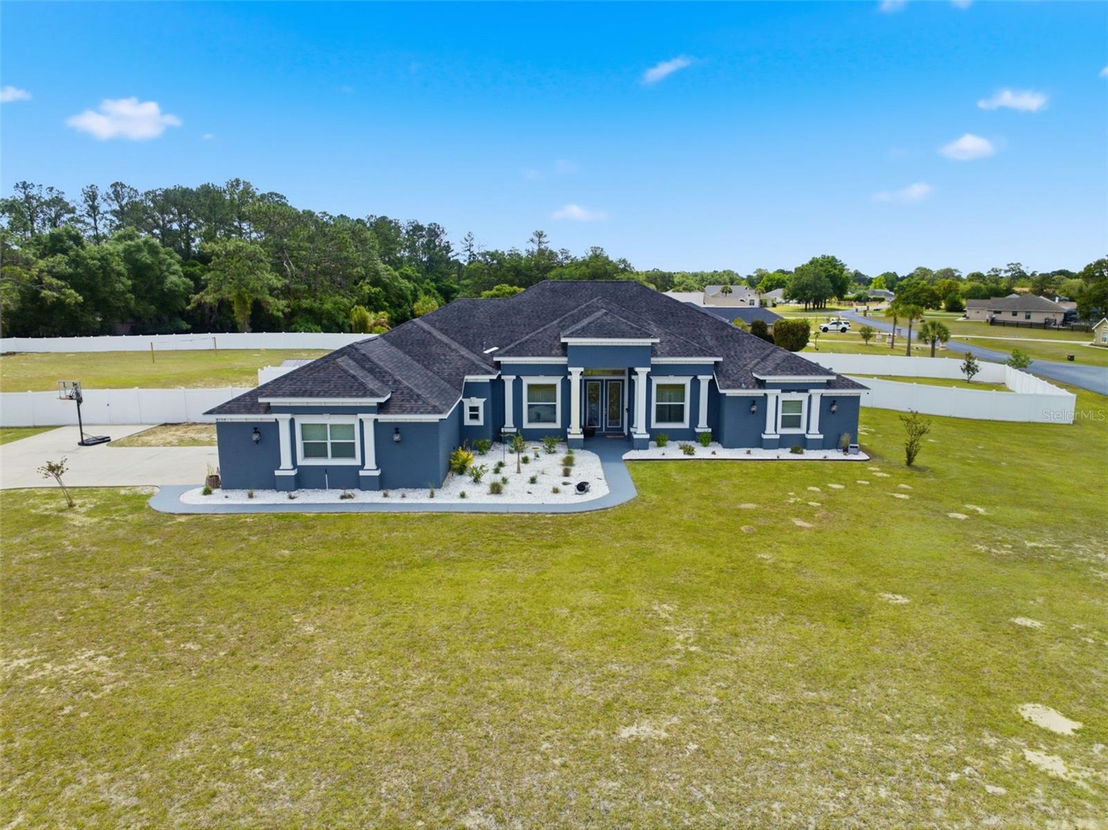 SILVER MDWS NORTH - Residential