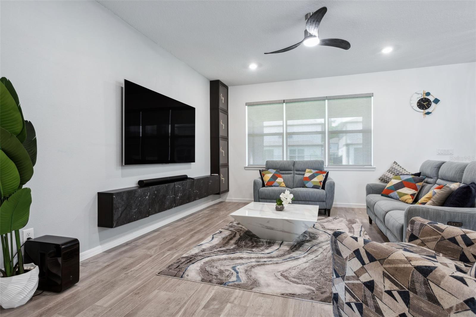 BEXLEY SOUTH 4-4 & NORTH 3-1 P - Residential Lease