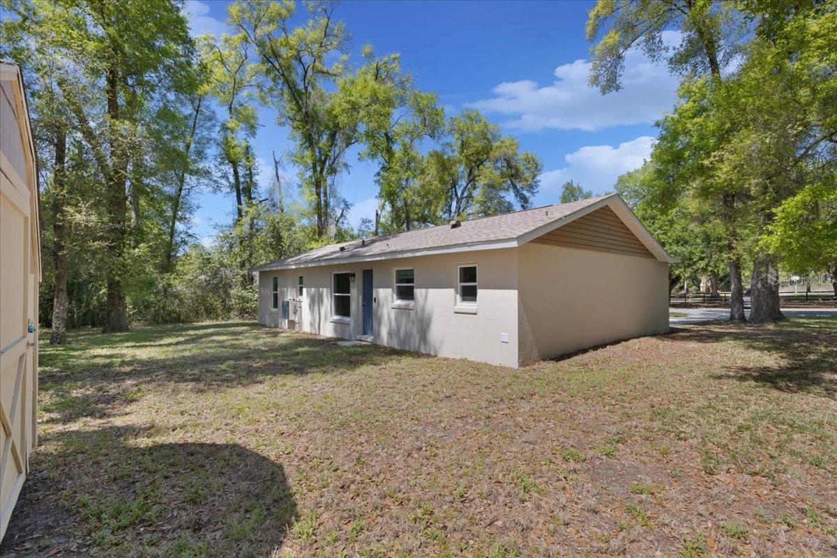 MEADOWLAWN ADD - Residential