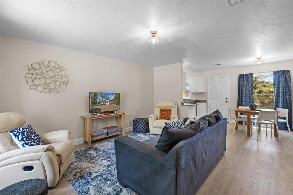 MEADOWLAWN ADD - Residential