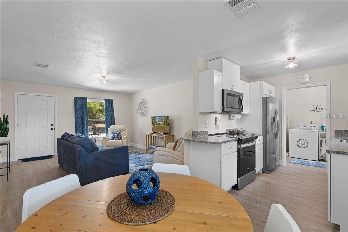 MEADOWLAWN ADD - Residential