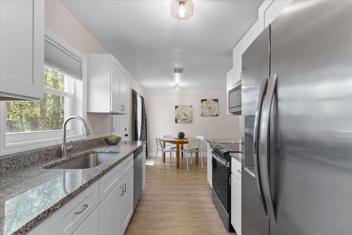 MEADOWLAWN ADD - Residential