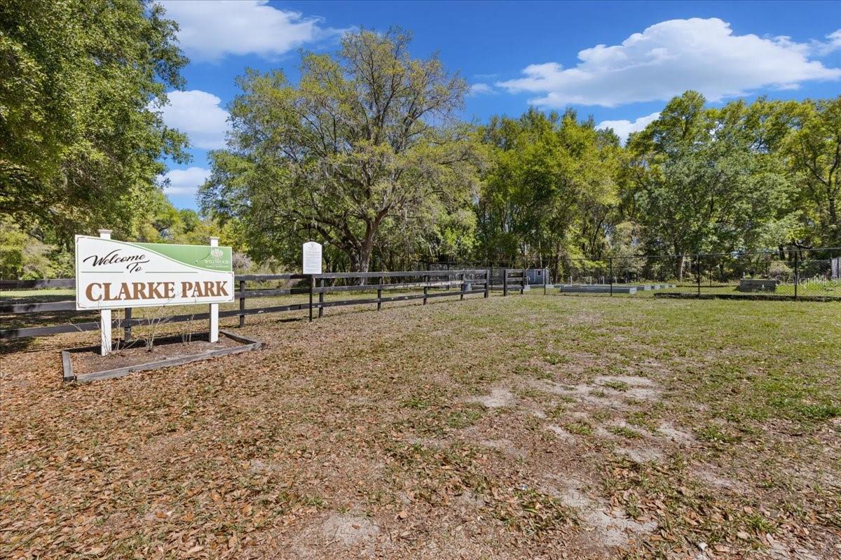 MEADOWLAWN ADD - Residential