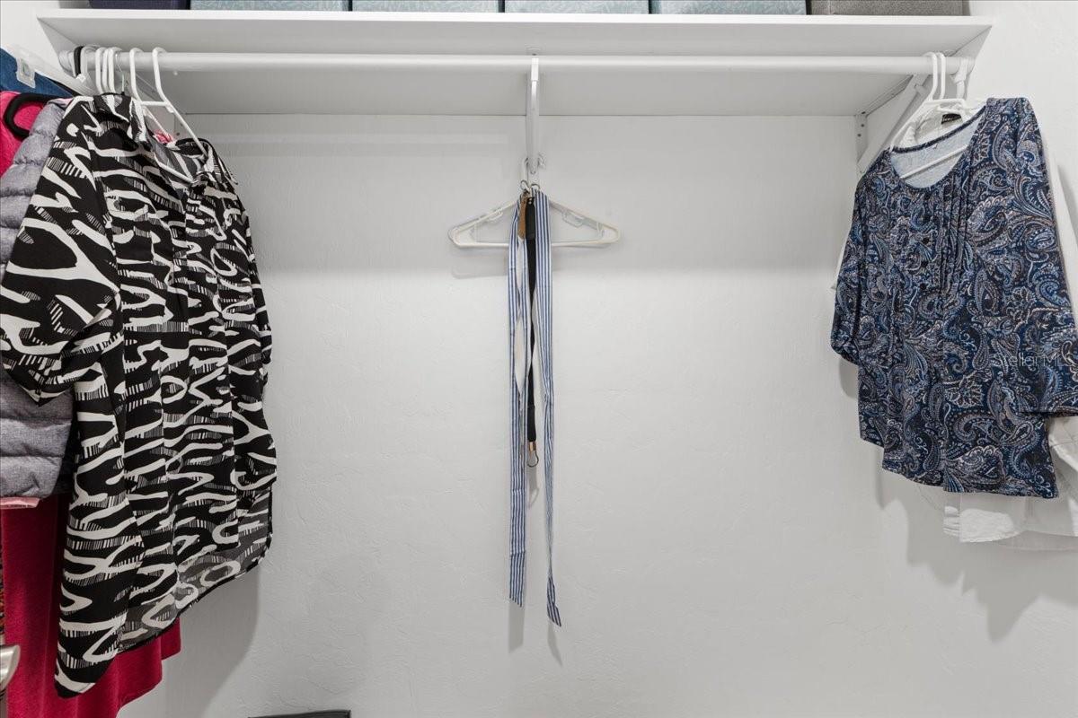 MEADOWLAWN ADD - Residential