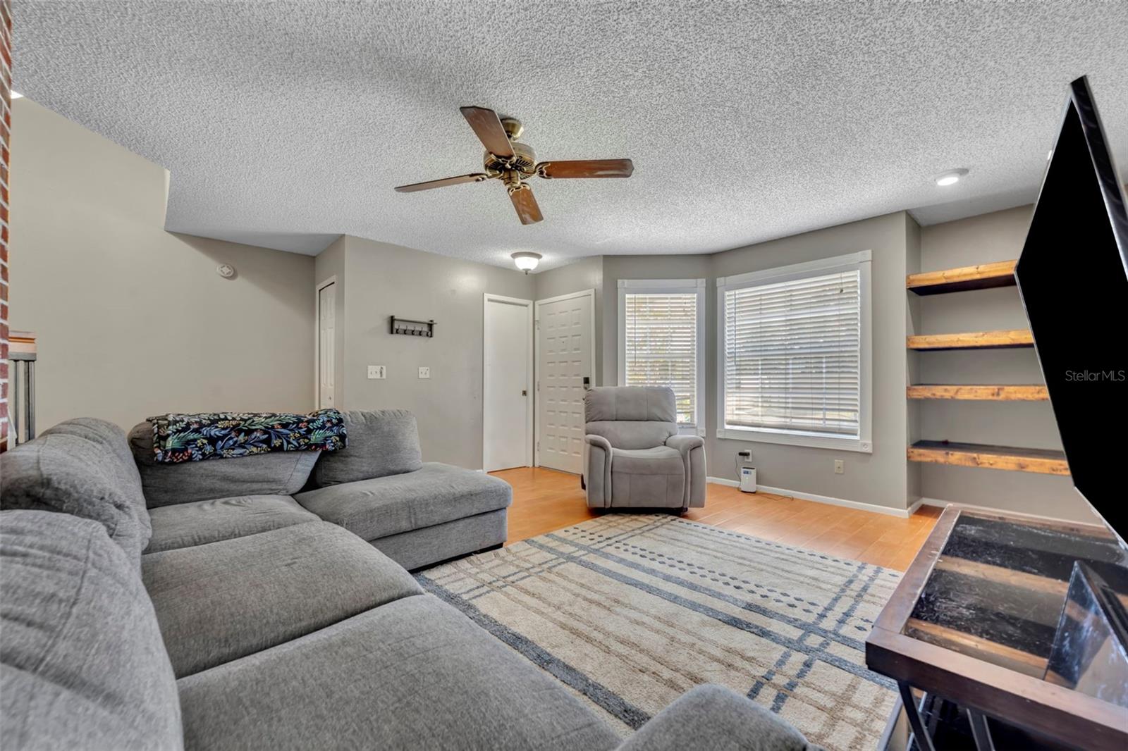 WEKIVA RESERVE UNIT 3 - Residential