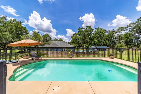 Tiny photo for 2151 SE 59th Street, Ocala, FL 34480 (MLS # OM703624)