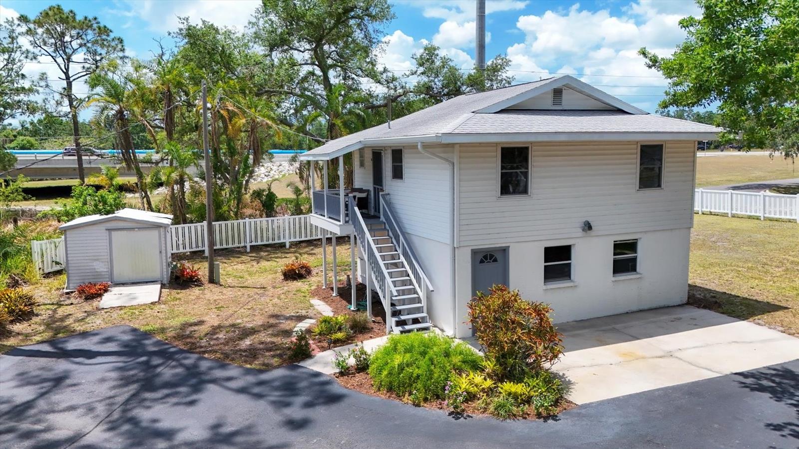 BRADEN RIVER MANOR - Residential