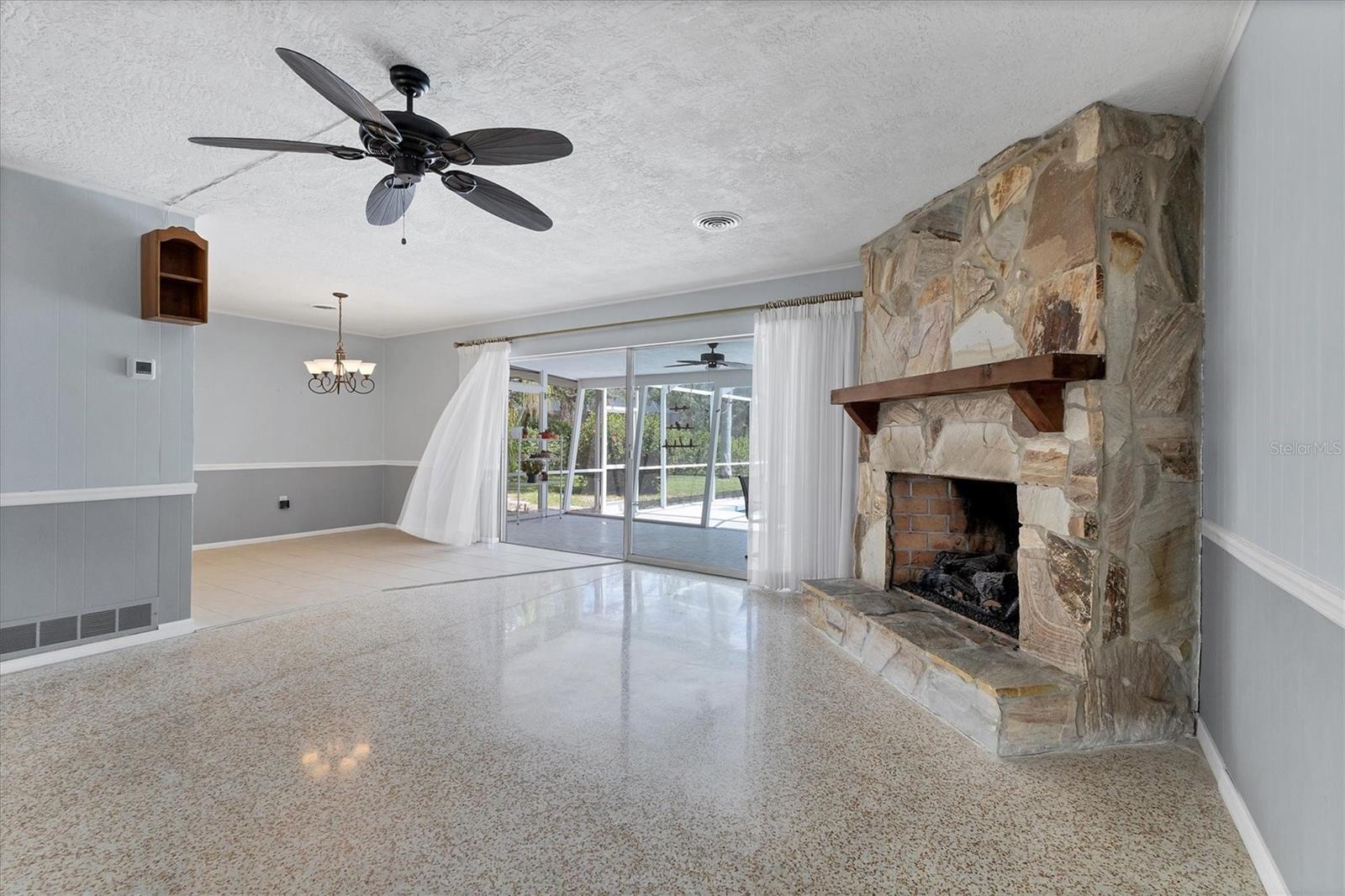 BRADEN RIVER MANOR - Residential