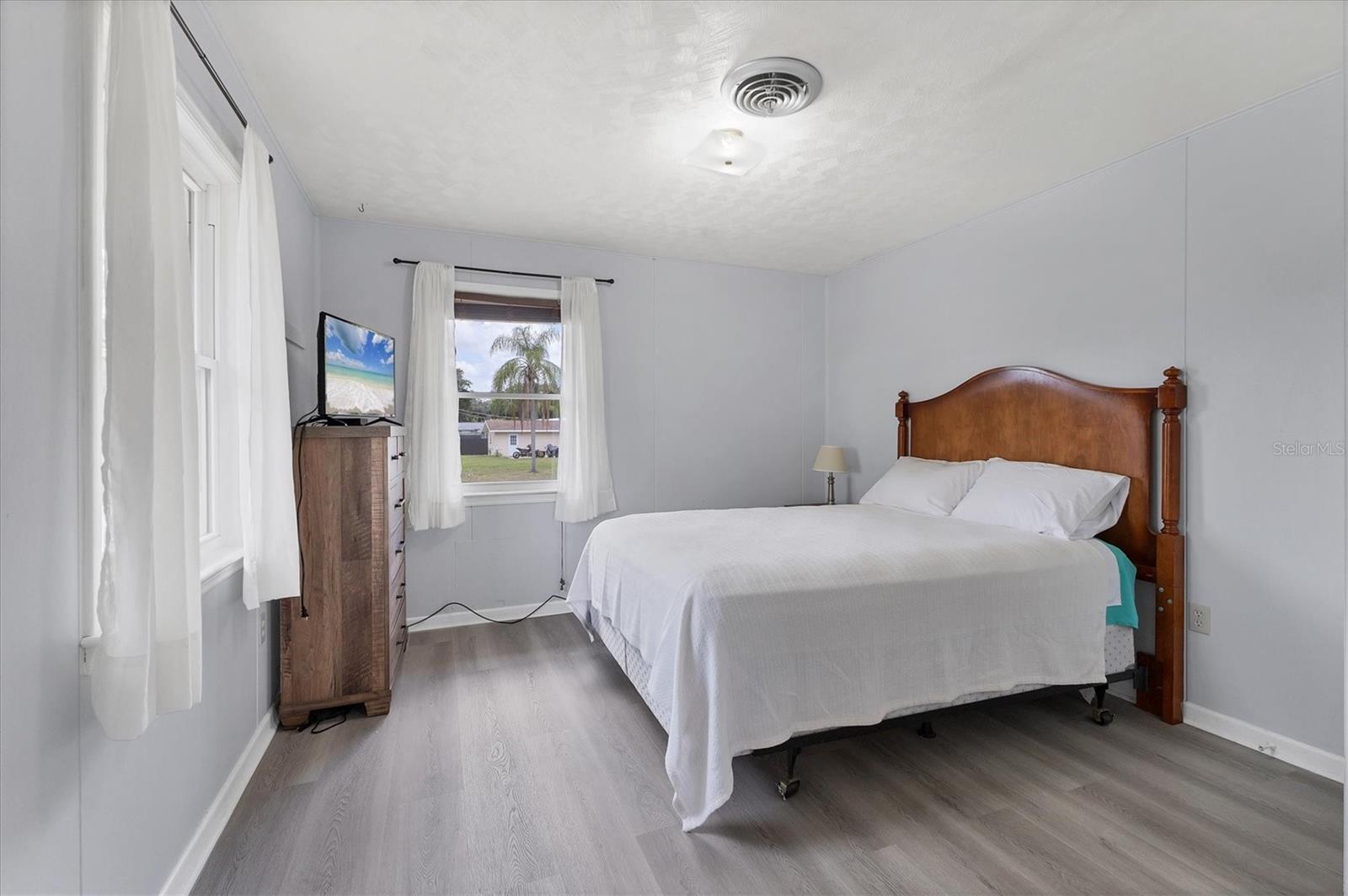 BRADEN RIVER MANOR - Residential