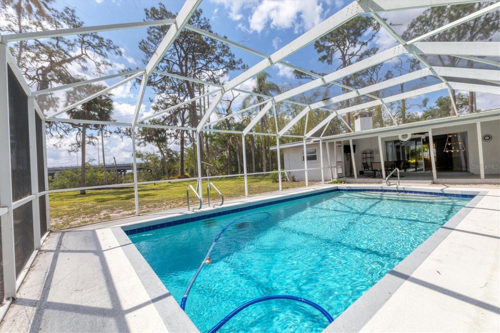 BRADEN RIVER MANOR - Residential