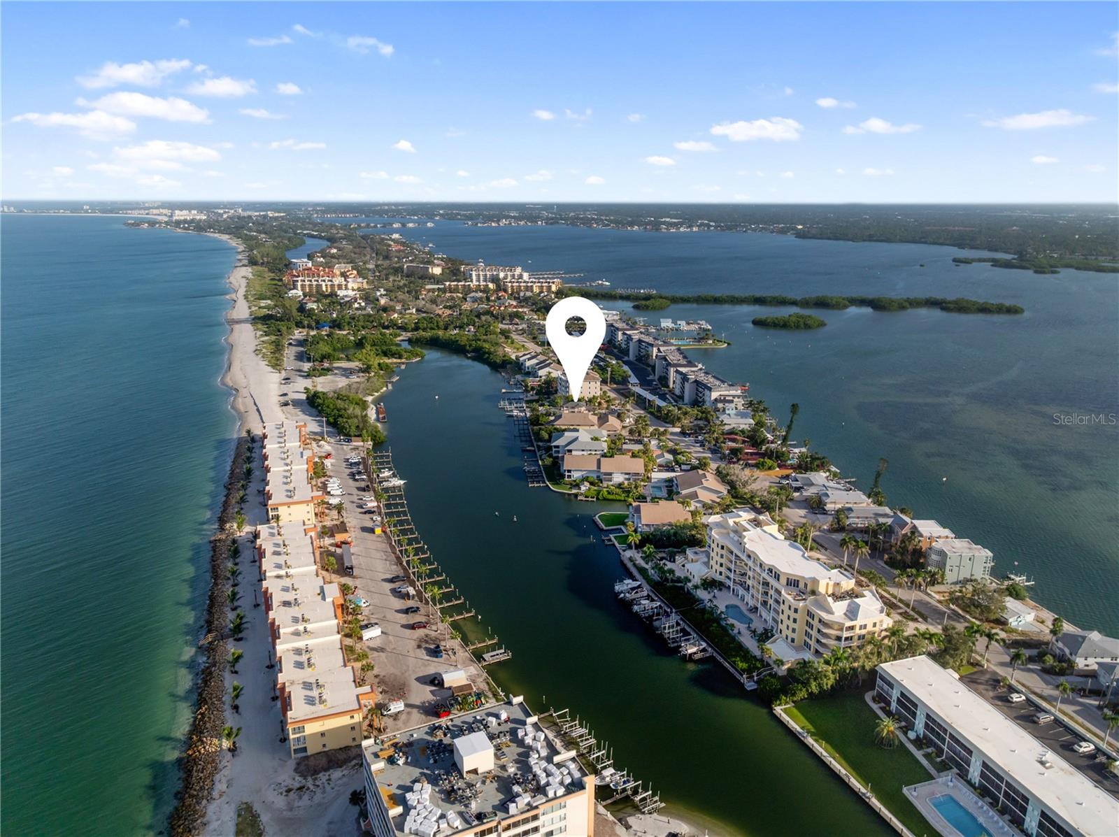 CORAL SHORES - Residential