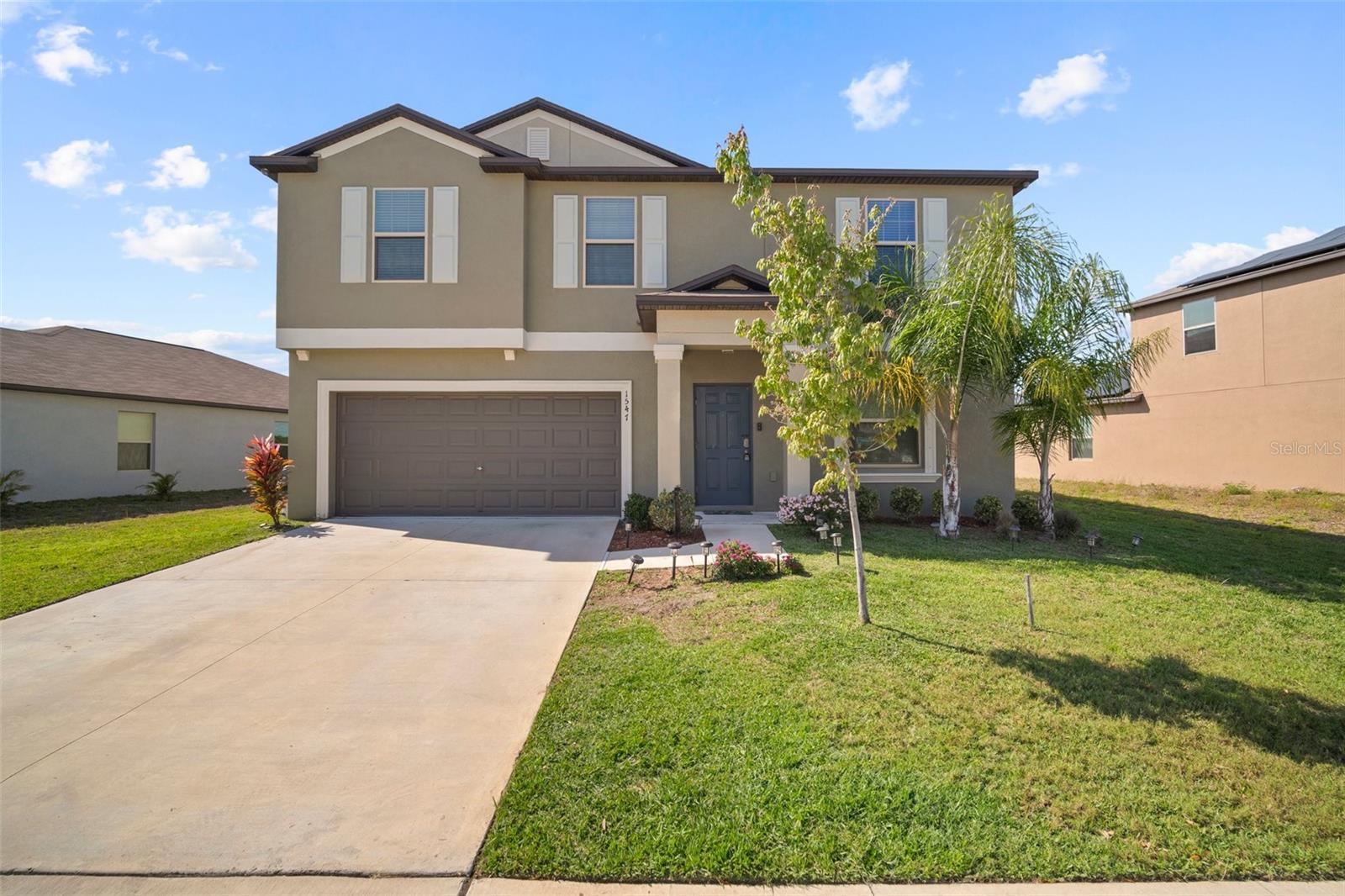 1547 GOLDEN GLOW DRIVE